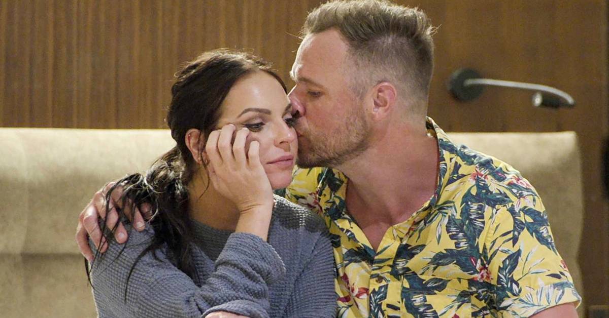 Netflix's Love Is Blind Ruined Multiple Cast Members' Reputations With ...