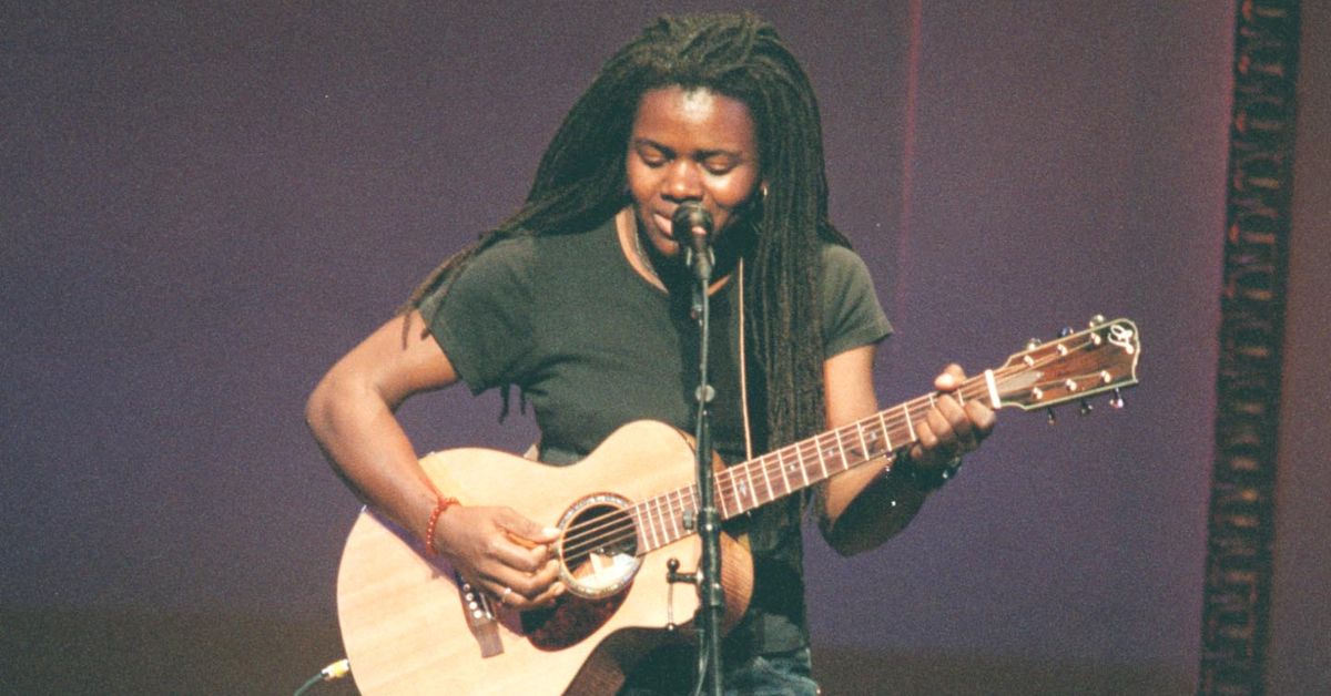 Why Tracy Chapman Vanished From The Music Industry Long Before Luke ...