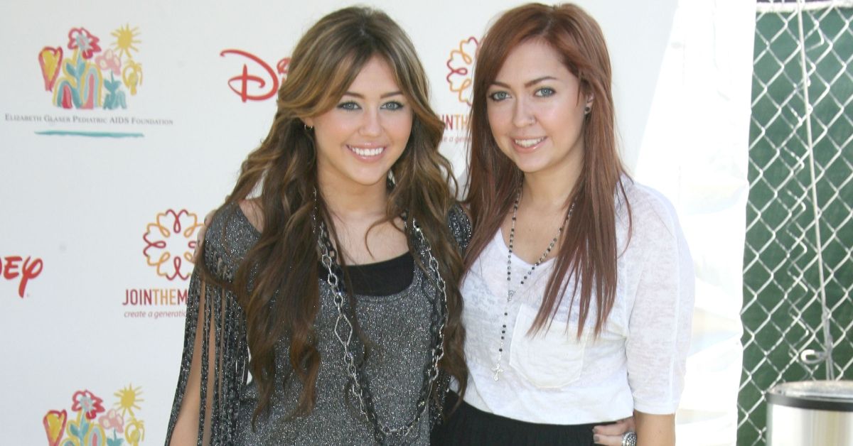Miley Cyrus and Brandi Cyrus on the red carpet
