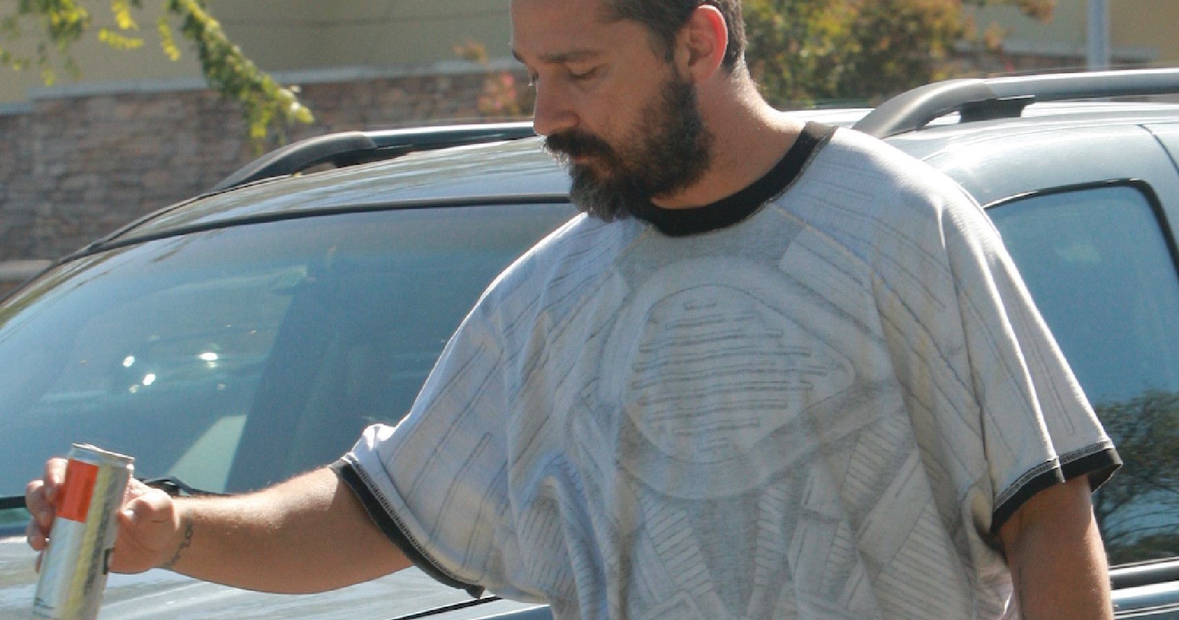 Shia Labeouf Seen Littering with wife and daughter 
