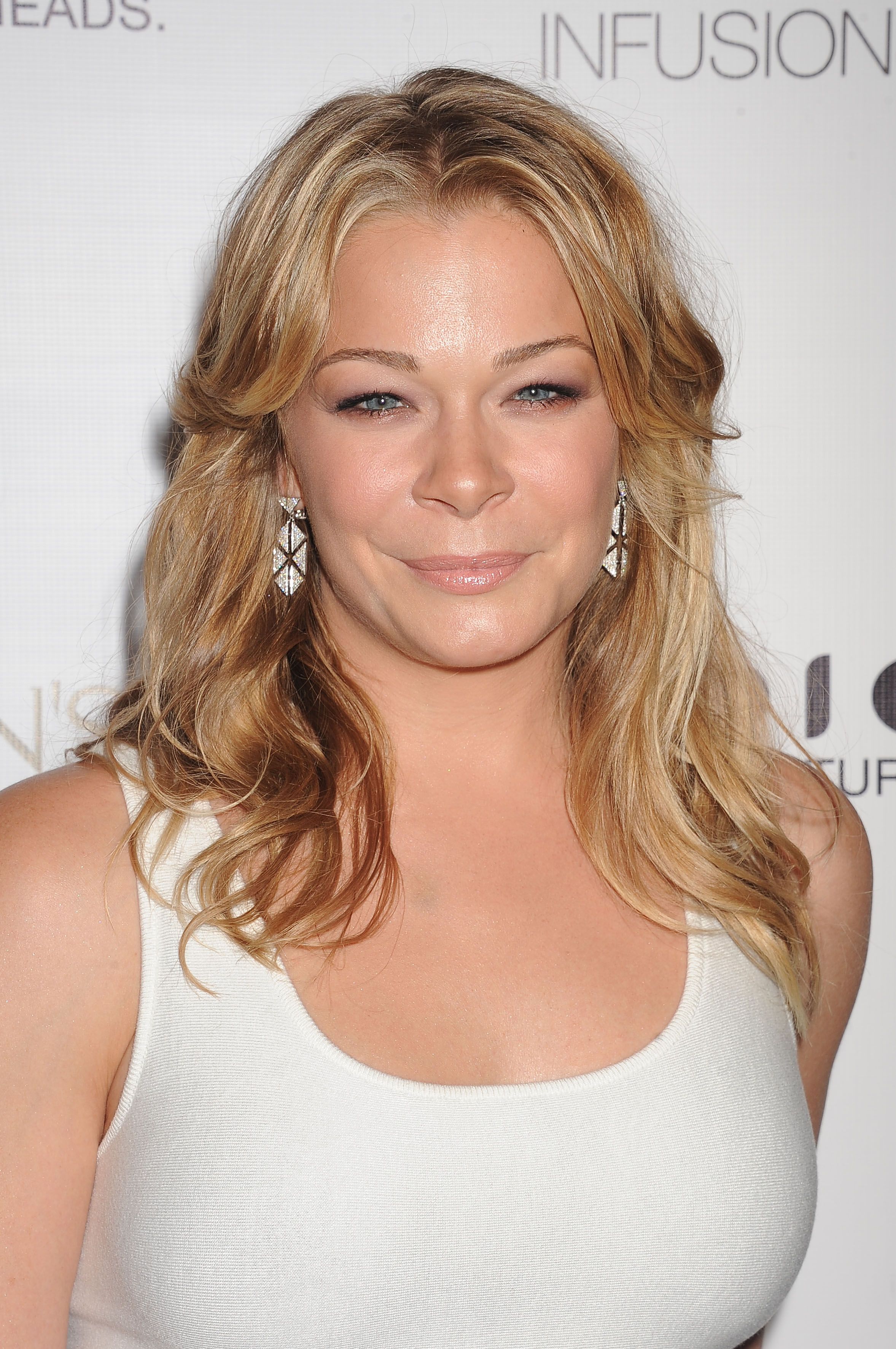 Why LeAnn Rimes Sued Her Own Father For $7 Million