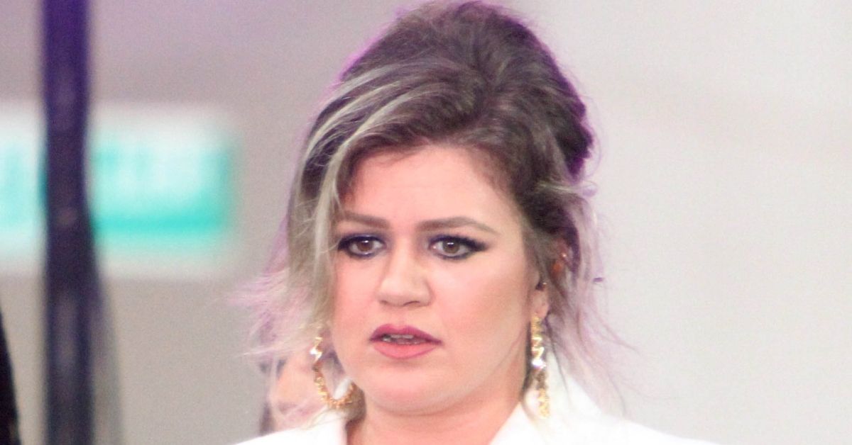 Kelly Clarkson looking serious