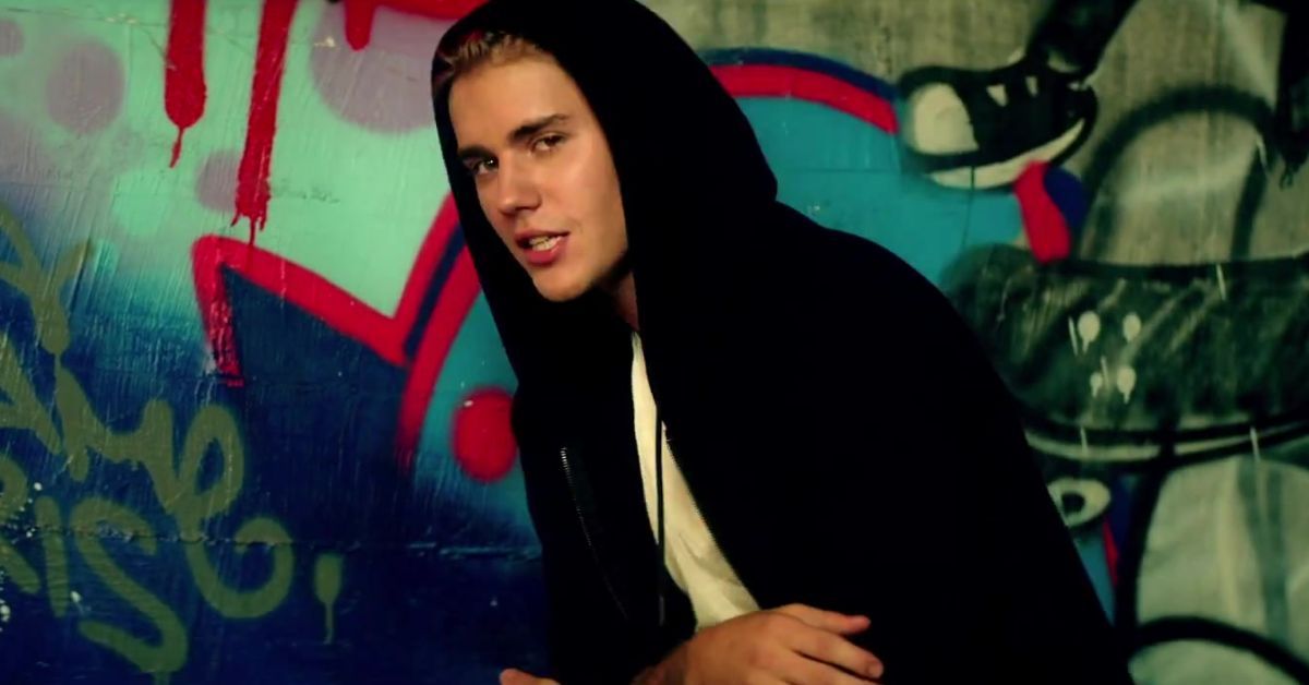 Justin Bieber - What Do You Mean? (Official Music Video) 