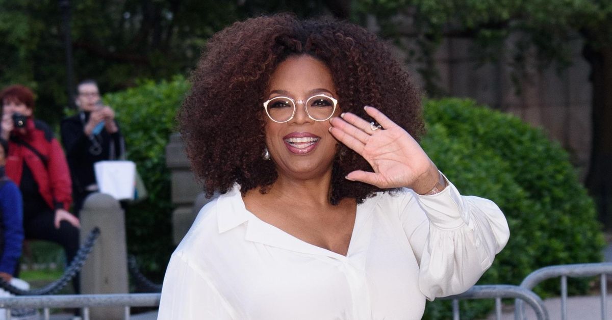 Oprah Winfrey walking to event