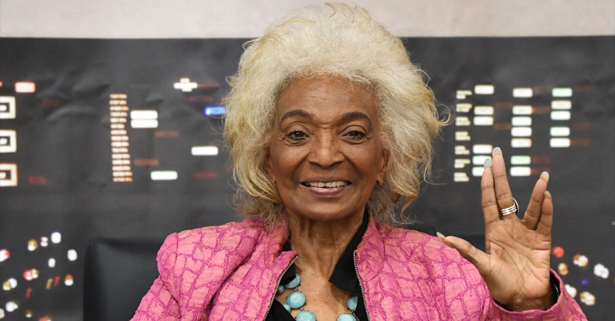 Gene Roddenberry Begged Nichelle Nichols Not To Leave Star Trek After ...