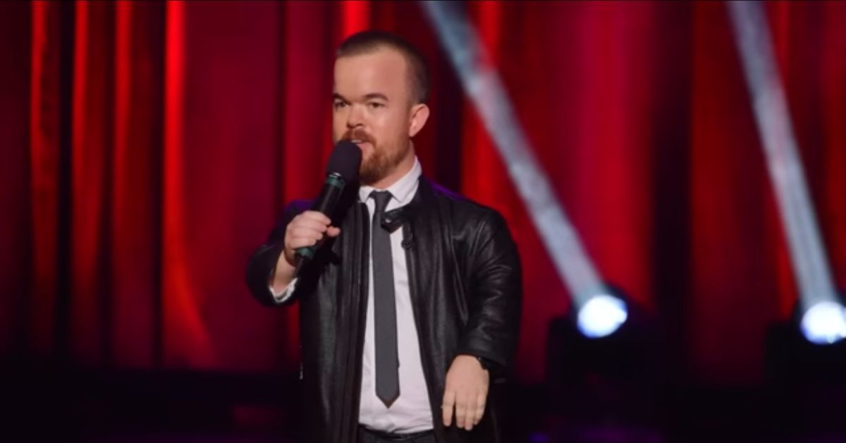 Here's How Brad Williams Met His Wife Jasmine Williams And How Much She ...