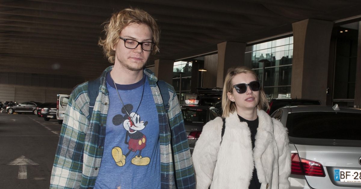Emma Roberts si Evan Peters in LA