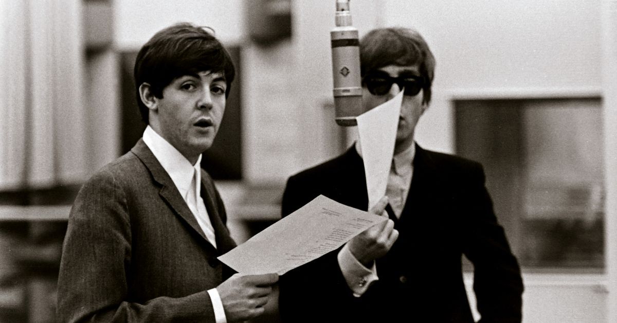 Paul McCartney y John Lennon, de Ringo Starr