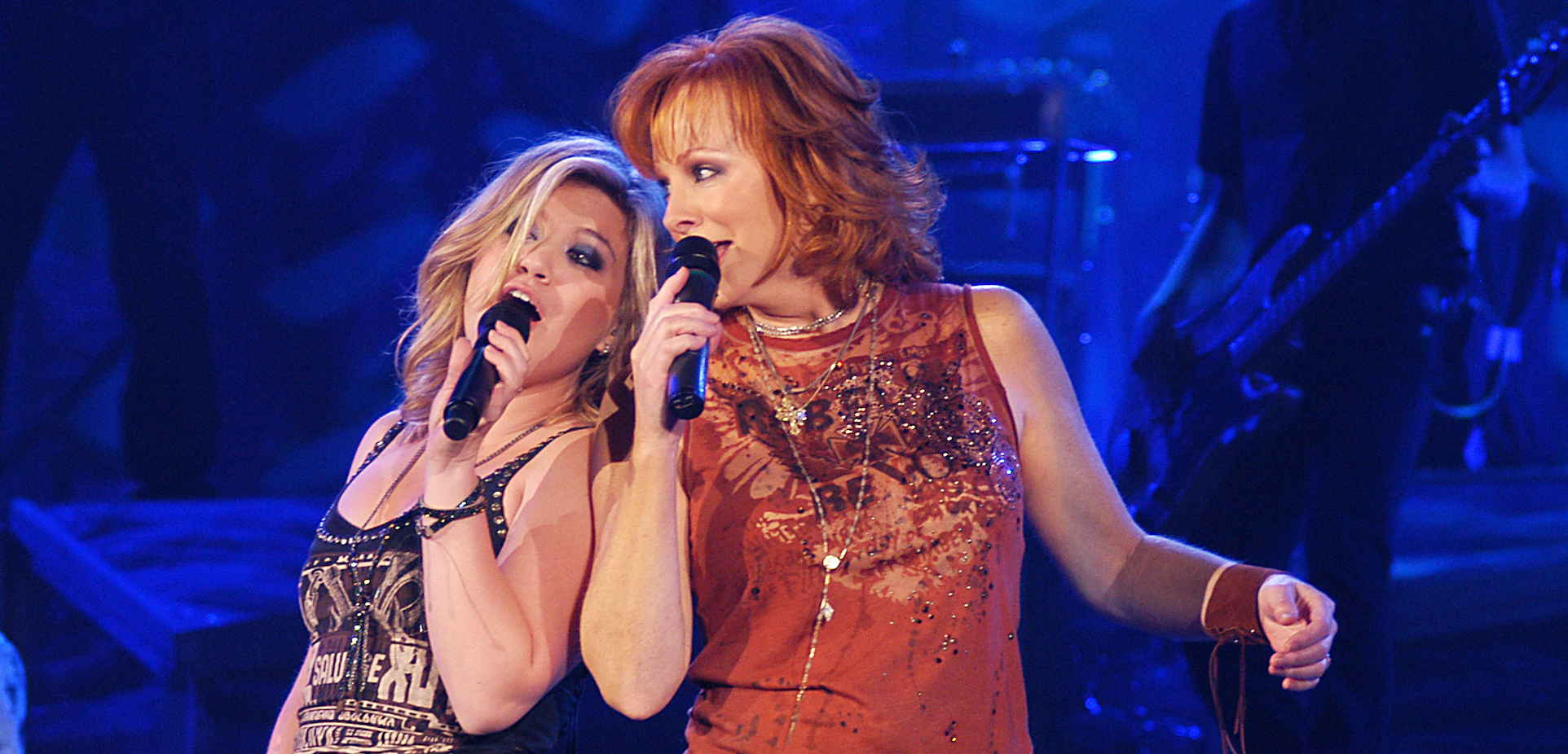 Reba McEntire Defends Kelly Clarkson’s Claims About Ex Brandon Blackstock After Messy Divorce