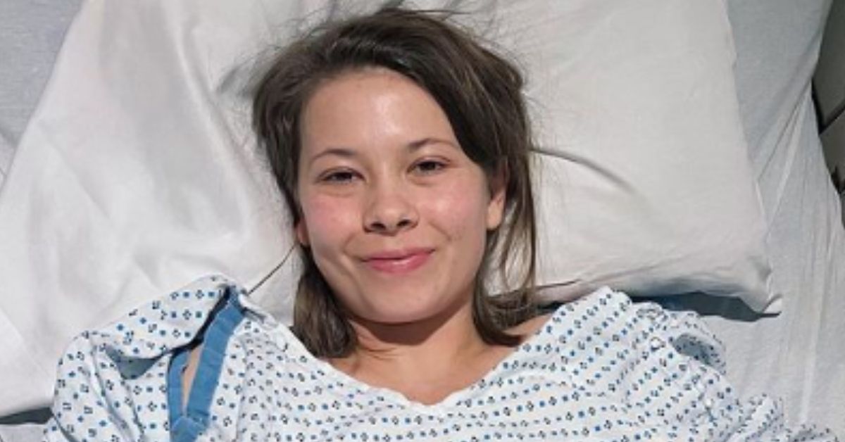Bindi Irwin in hospital bed