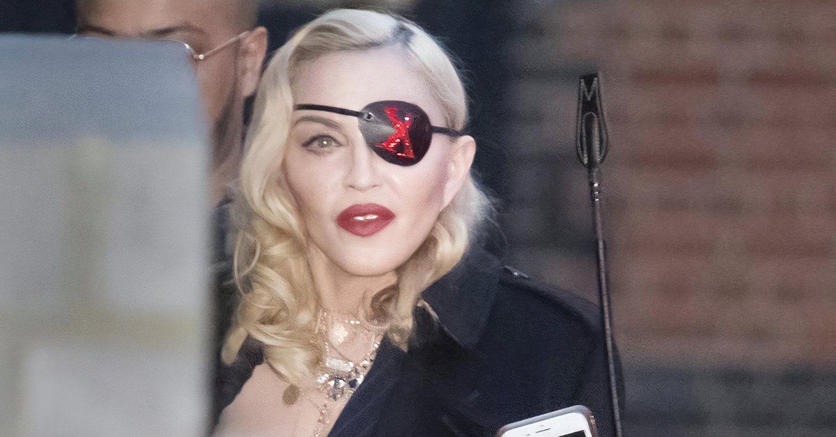 Madonna Arriving at MTV Head Office