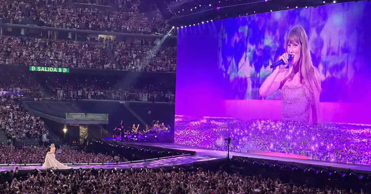 Fan Footage On X Of Taylor Swift's Concert In Spain Cements Why She's  Currently The Best In The World