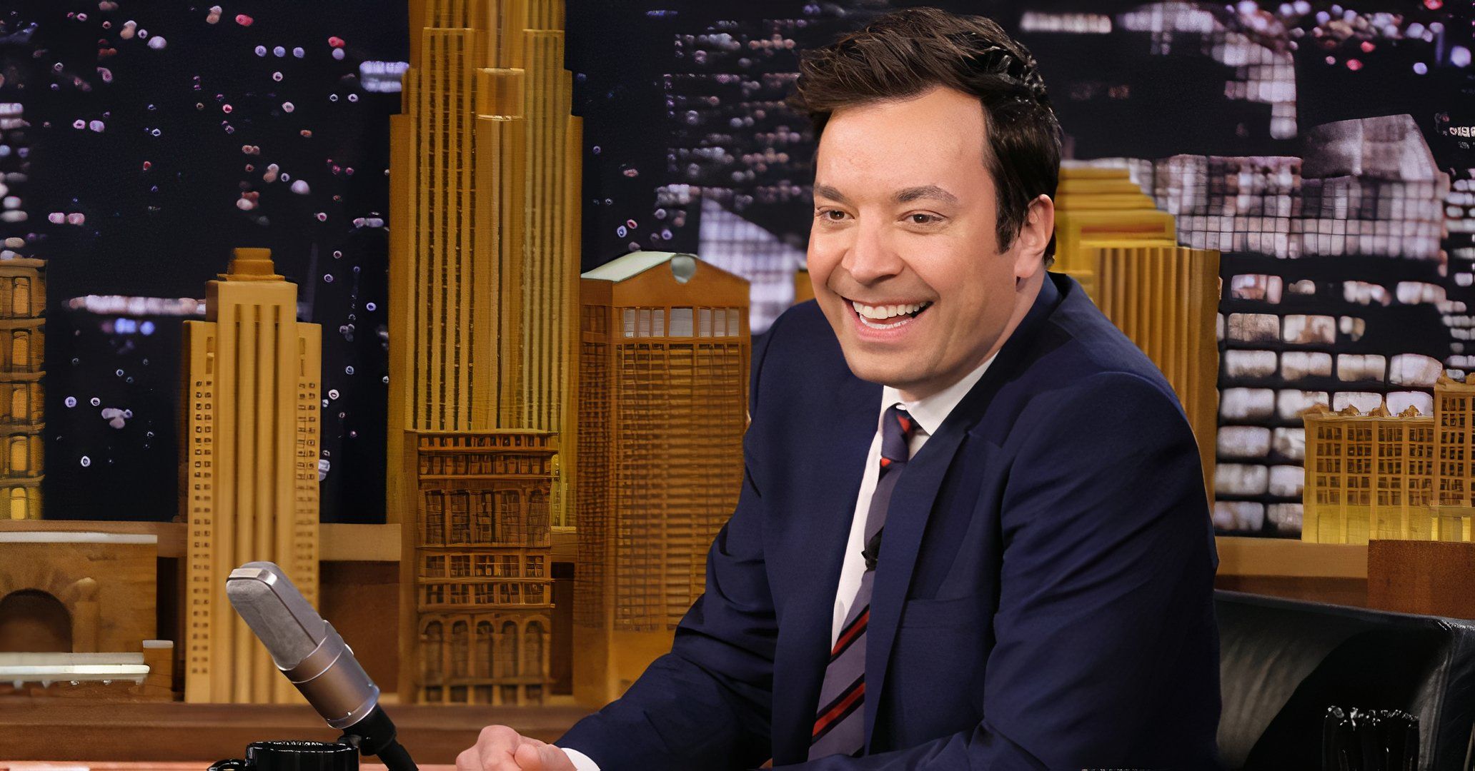 Jimmy Fallon Couldn't Keep A Straight Face After His Guest Bashed Jimmy ...