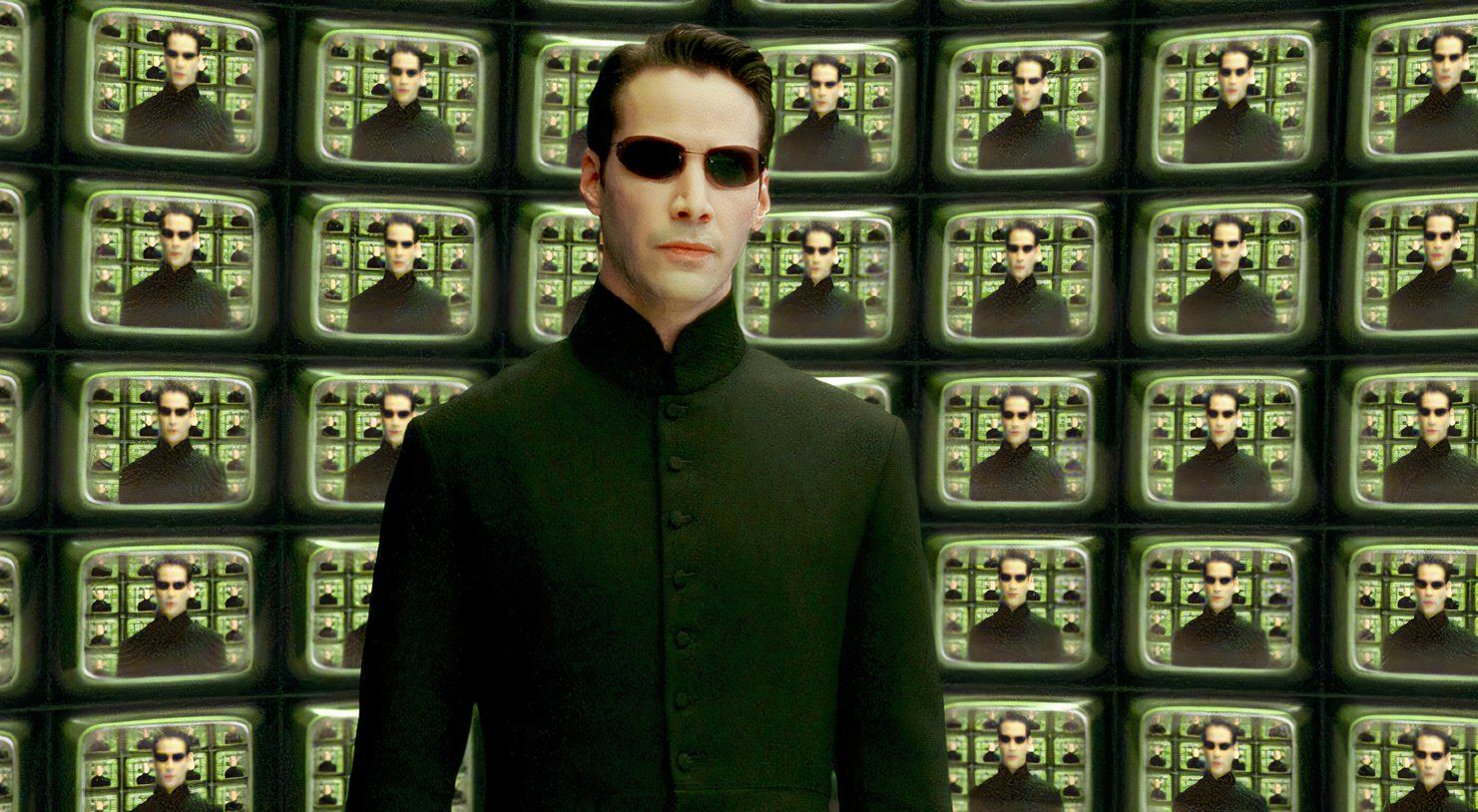 Keanu Reeves in Matrix film(3)