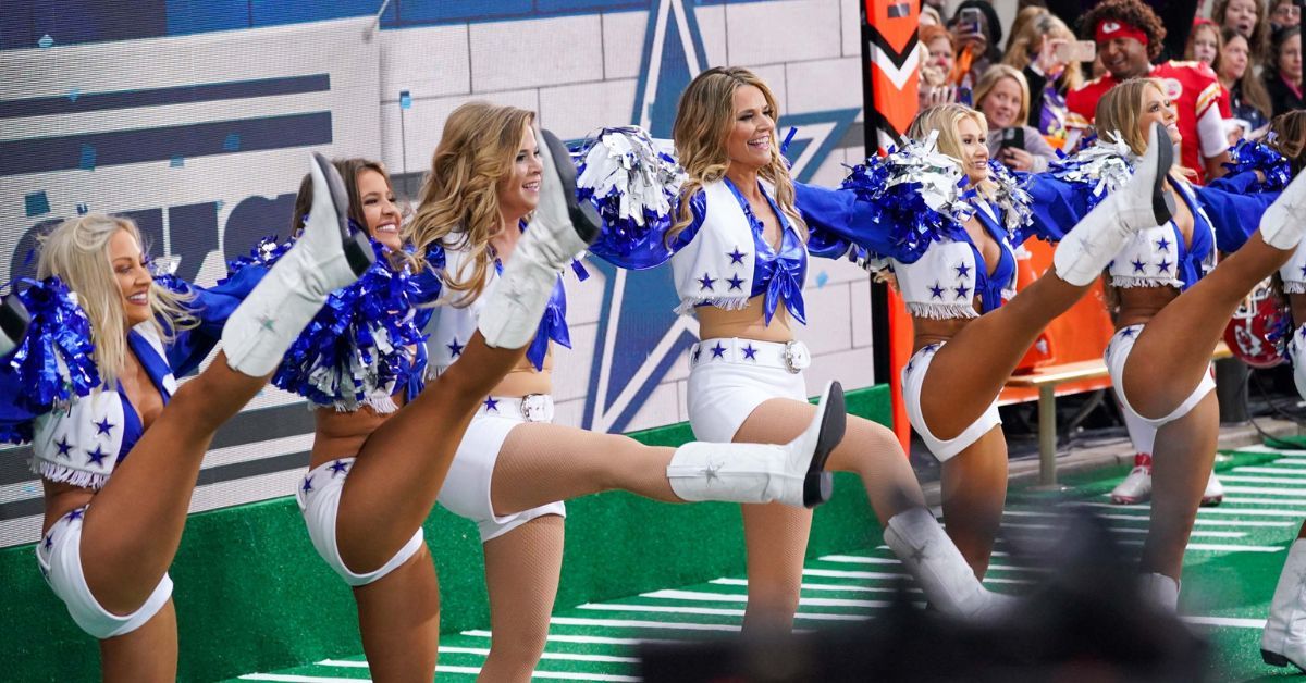 America's Sweethearts: The Truth About The Dallas Cowboys Cheerleaders