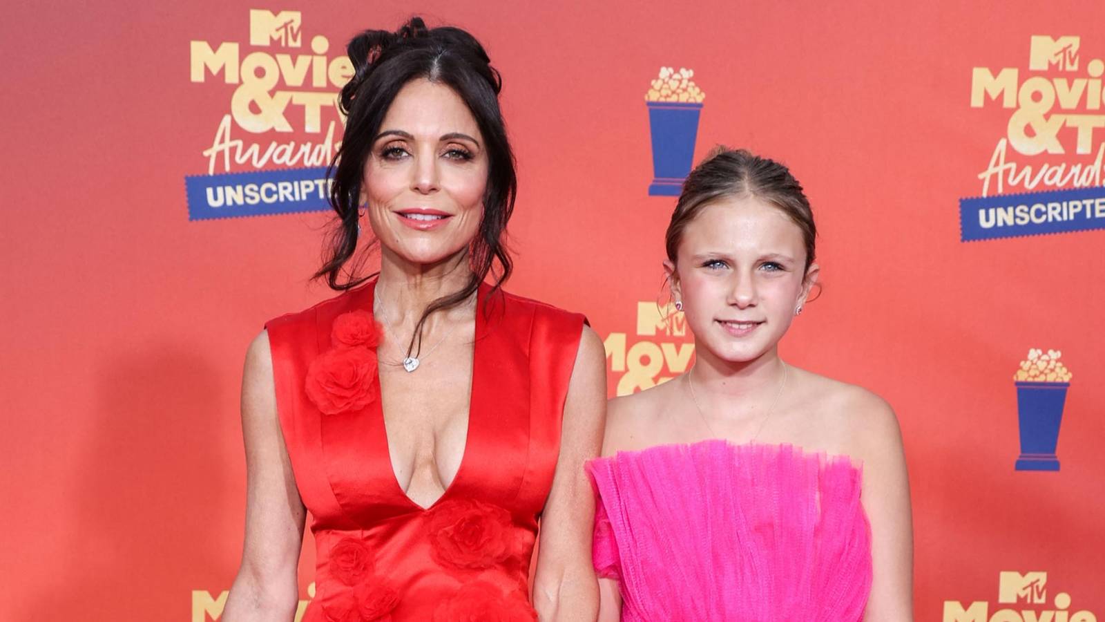 Fans React To Bethenny Frankel’s Holiday Pictures With Her Daughter As