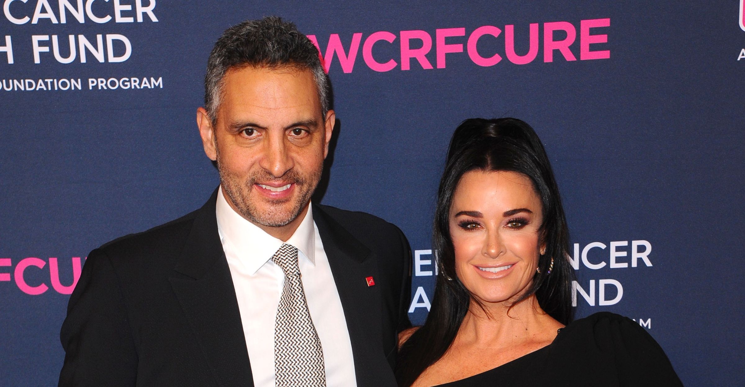 Kyle Richards y Mauricio Umansky asisten al evento