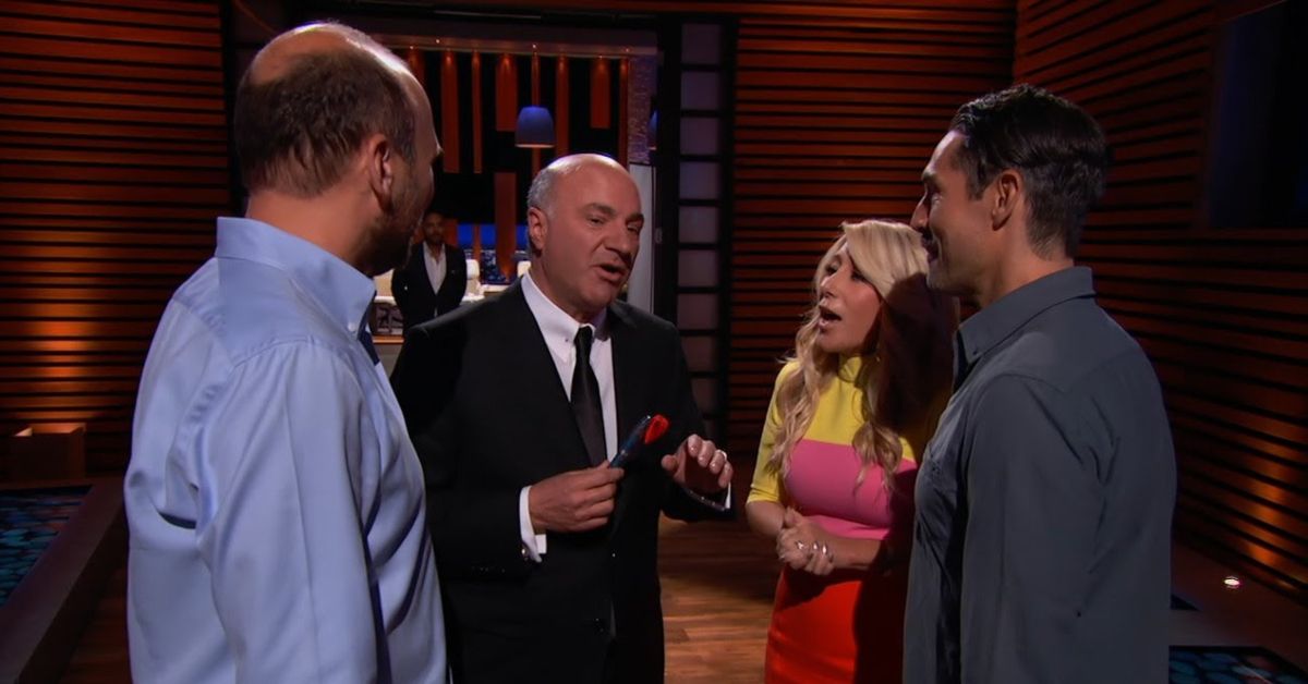 Shark Tank's Kevin O'Leary and Lori Greiner going out in the hallway to make a deal