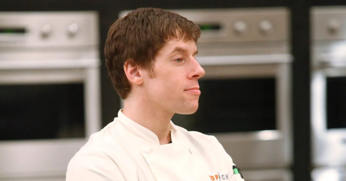 Top Chef Just Desserts' Seth Caro looking upset