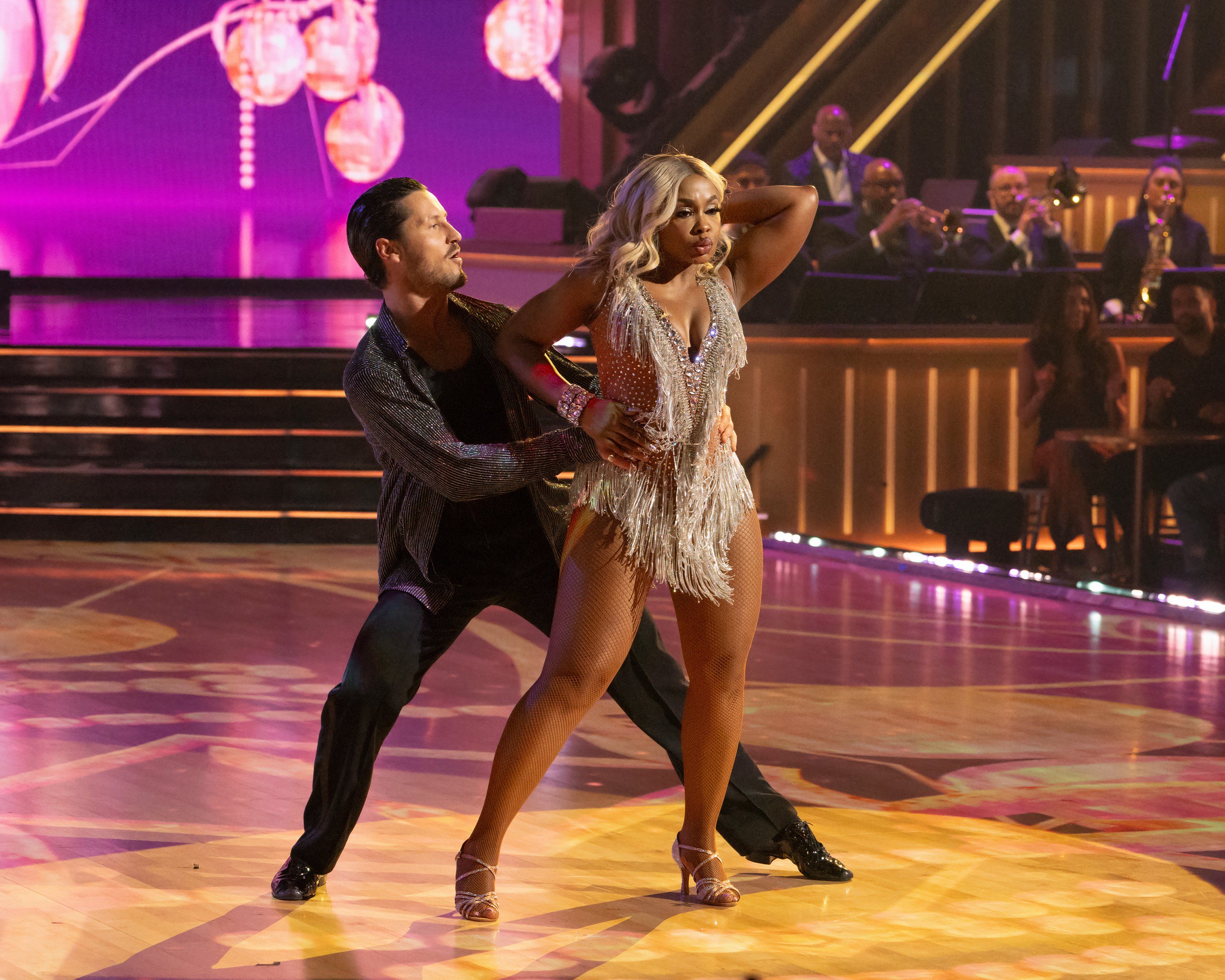 Phaedra Parks and Val Chmerkovskiy on Dancing with The Stars 