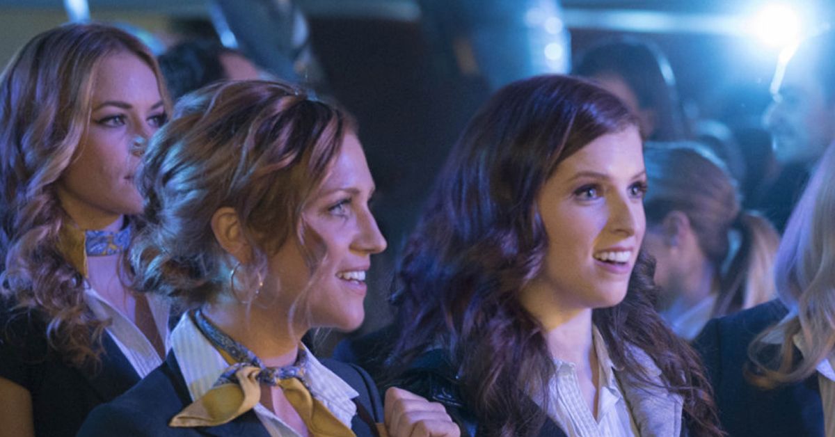 Anna Kendrick y Brittany Snow de Pitch Perfect