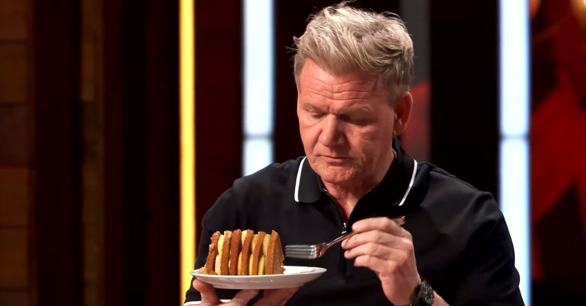 Gordon Ramsay experimenta um prato