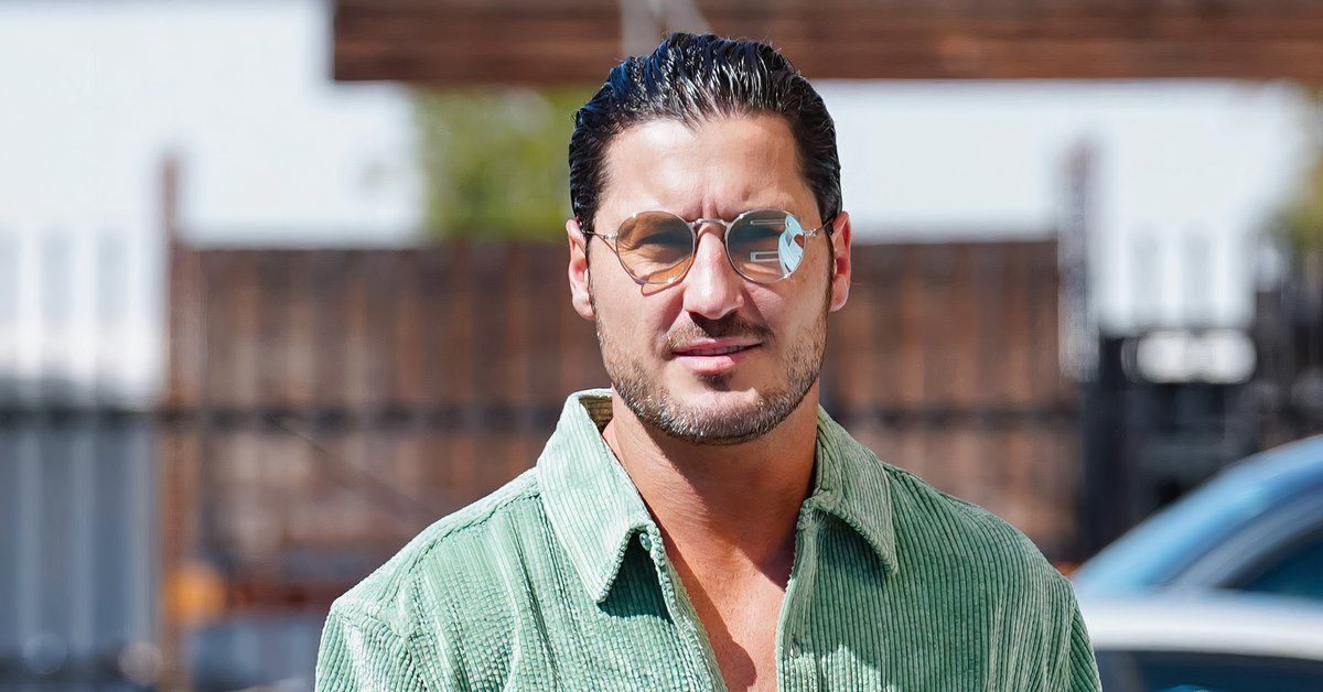 DWTS&rsquo; Val Chmerkovskiy Slams DWTS Showmances
