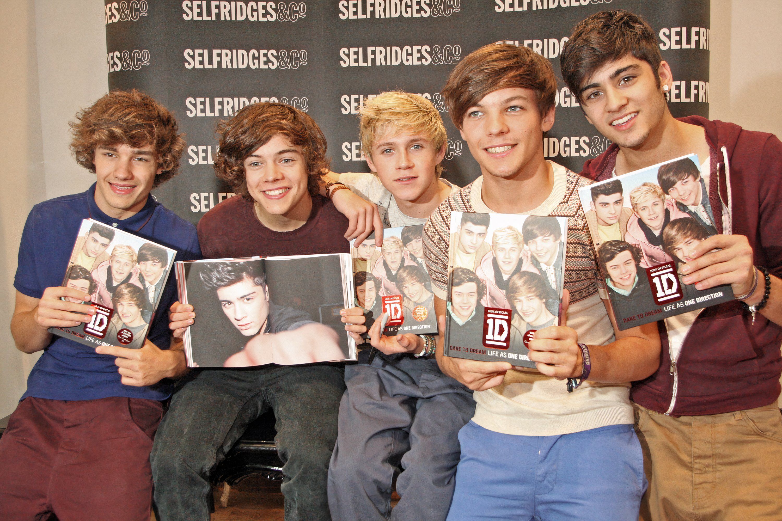 Louis Tomlinson, One Direction Respond To Liam Payne's Death 'Devastated'