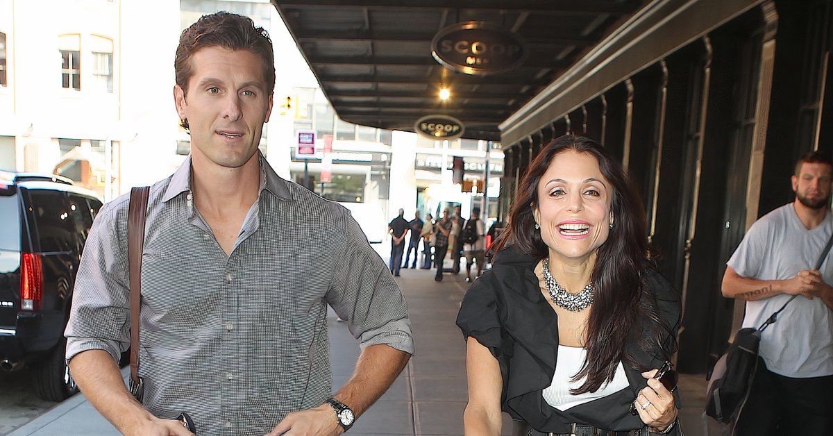 Bethenny Frankel y Jason Hoppy en el aeropuerto