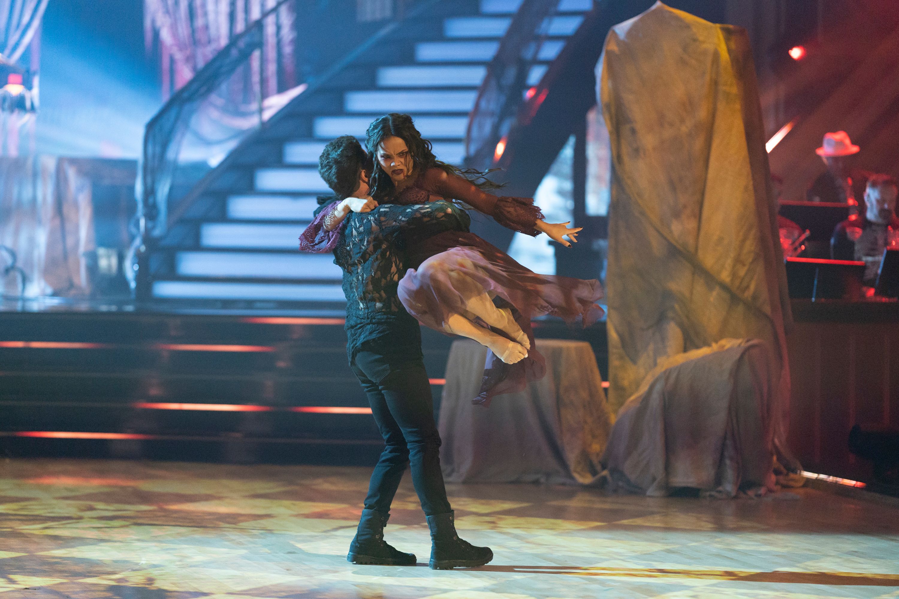 Jenn e Sasha em Dancing with the Stars