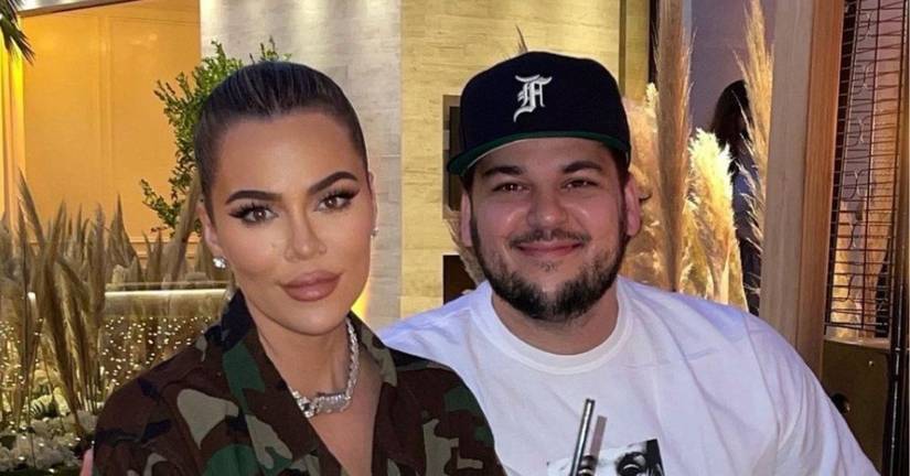 Khloe and Rob Kardashian smiling