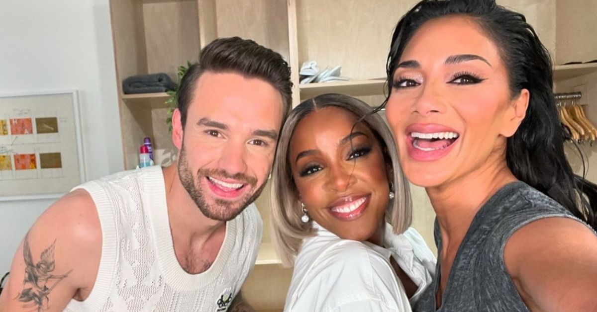 Liam Payne, Kelly Rowland e Nicole Scherzinger são todos sorrisos