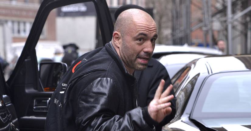 What To Know About Joe Rogan's Wife Jessica Ditzel