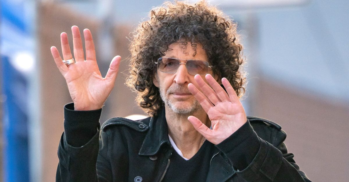 Howard Stern looking defensive