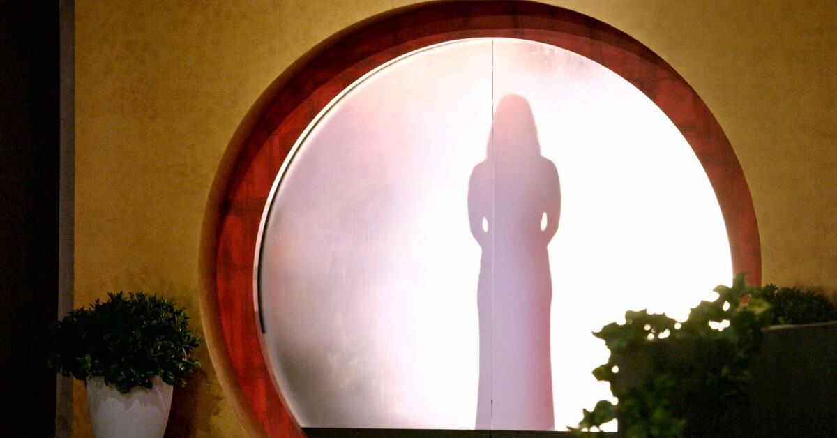 Love is blind Screen