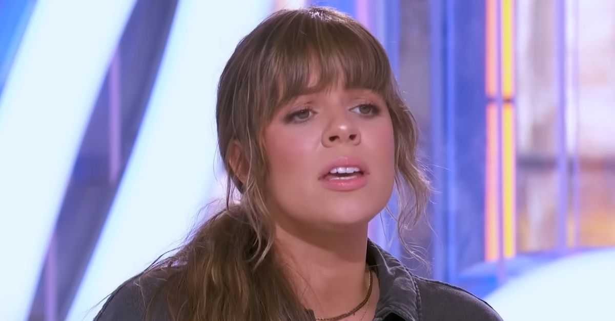 Drew Ryn Face American Idol's Top 24 Shake Things Up In Hawaii With Bold Covers of ...