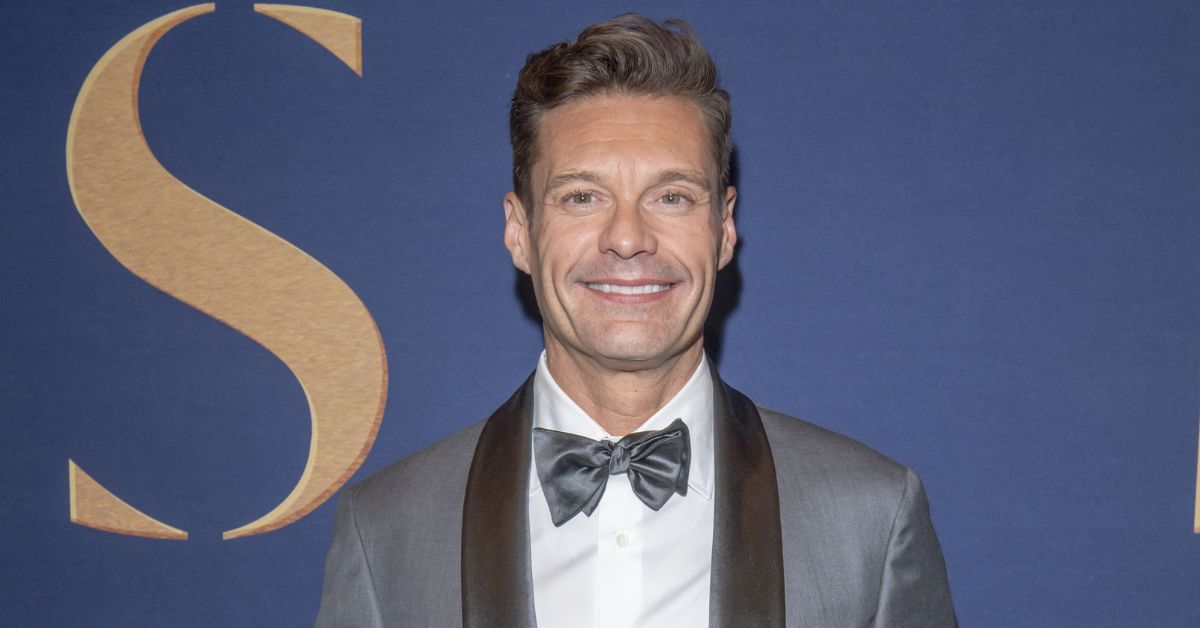 Ryan Seacrest smiling