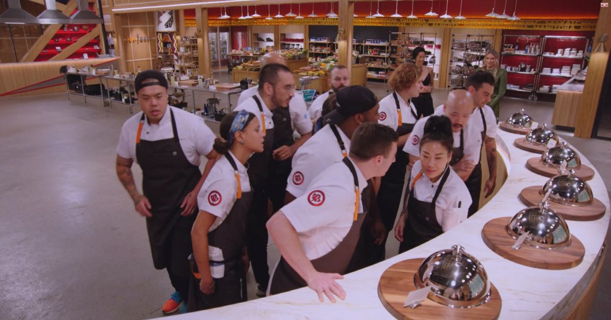 Top Chef Destination Canada cast choosing covered dishes