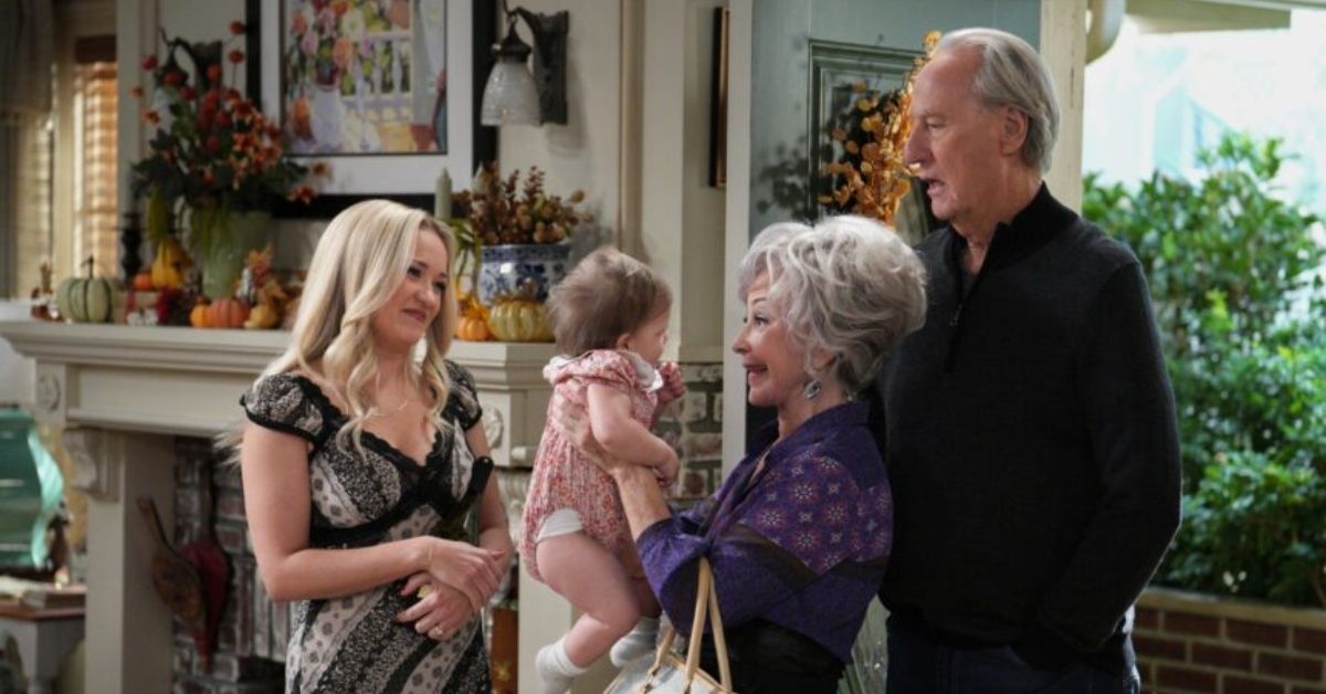 Georgie & Mandy's First Marriage's Annie Potts, Emily Osment, and Craig T Nelson stading together