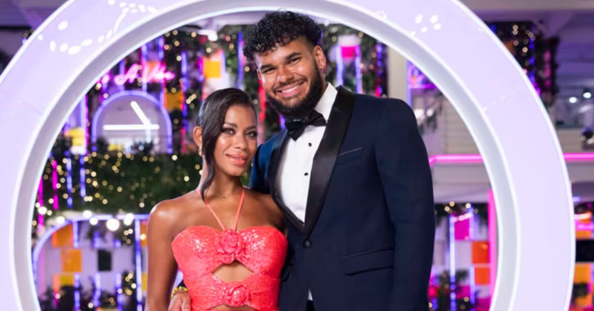 Amaya Espinal and Bryan Arenales on Love Island USA