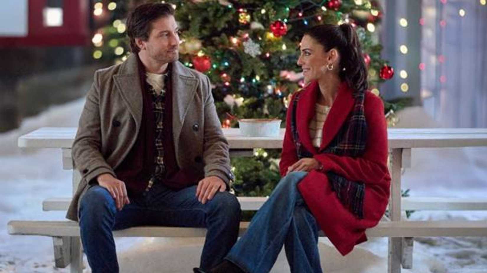 Hallmark Channel's Daniel Lissing and Jessica Lowndes in Christmas Under Construction