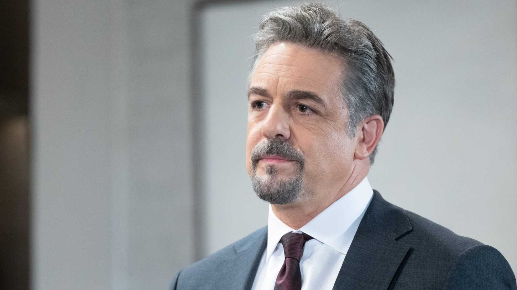 General Hospital's Chris L. McKenna (Jack Brennan) looks serious in a suit
