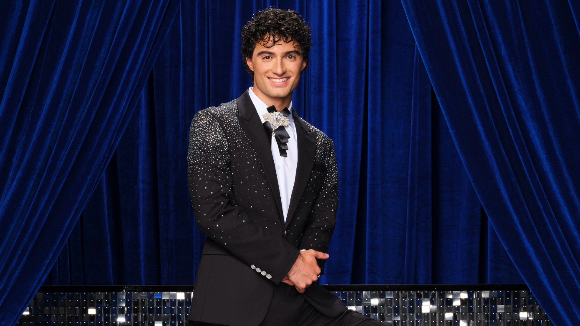 Is Ezra Frech Single? Inside The 'DWTS' Contestant's Dating Life